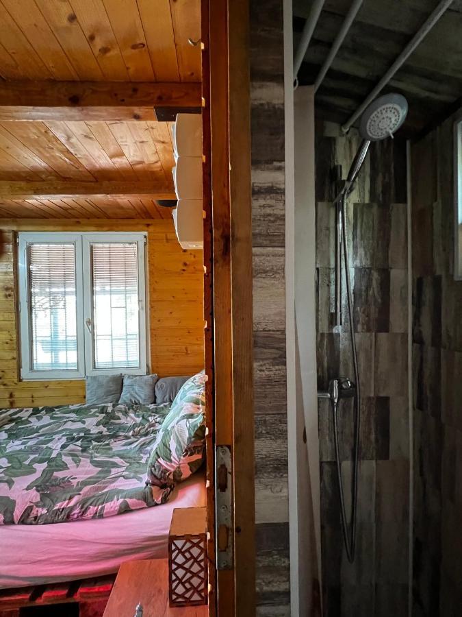 Kuca I Splav Na Reci Savi Villa Belgrad Exteriör bild